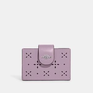 NWT - Coach Accordion Card Case in Soft Lilac
